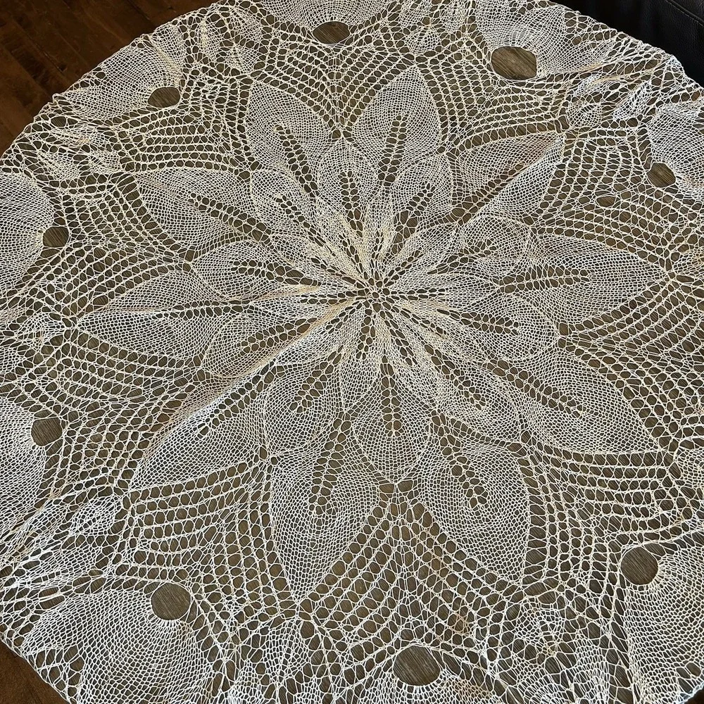 Vintage Handmade Lace Tablecloth 55